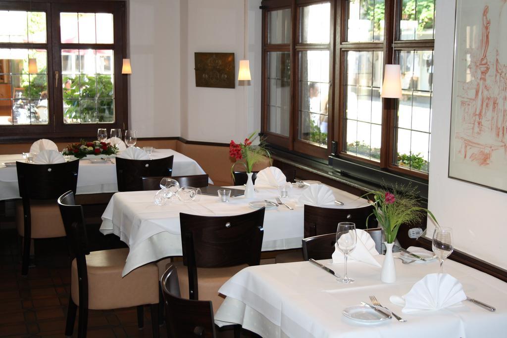 Die Krone Staufen im Breisgau Exterior photo